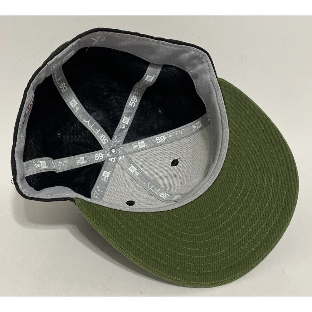 Cleveland Indians 7 3/8 New Era Exclusive Fitted Hat Cap Green Black Camo - Picture 8 of 12